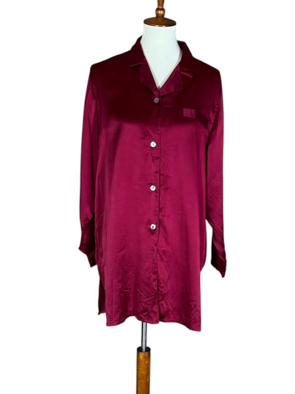Victoria’s Secret red silk nightshirt Size Large
